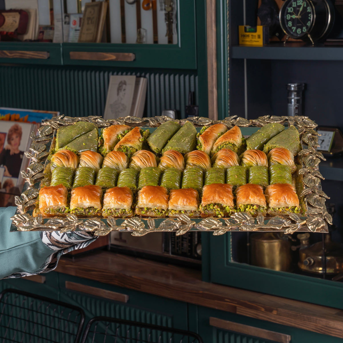 Bakır Tepside Özel Karışık Baklava